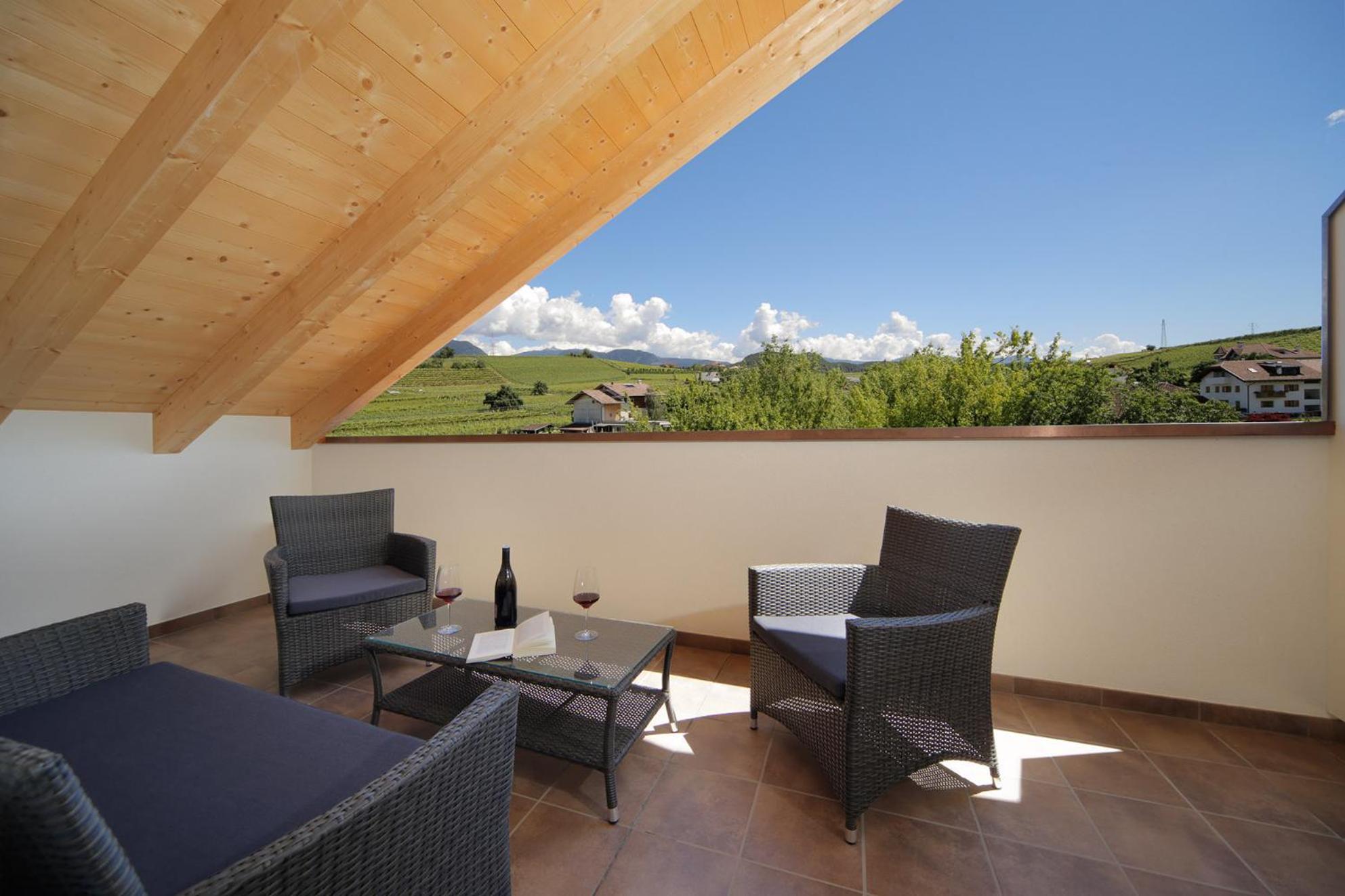 Hotel Girlanerhof Appiano Sulla Strada Del Vino Habitación foto